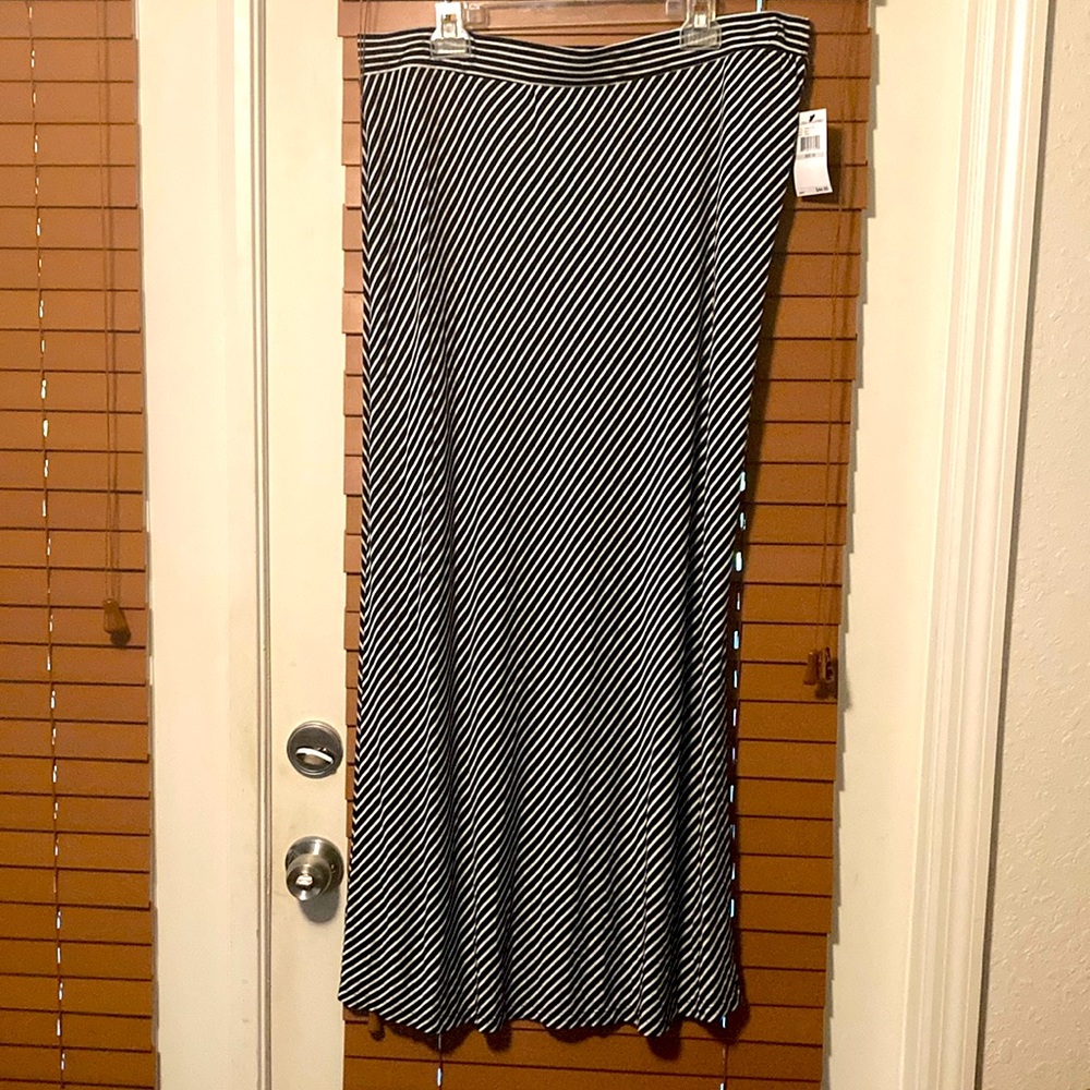 Gloria Vanderbilt Plus Maxi Skirt
